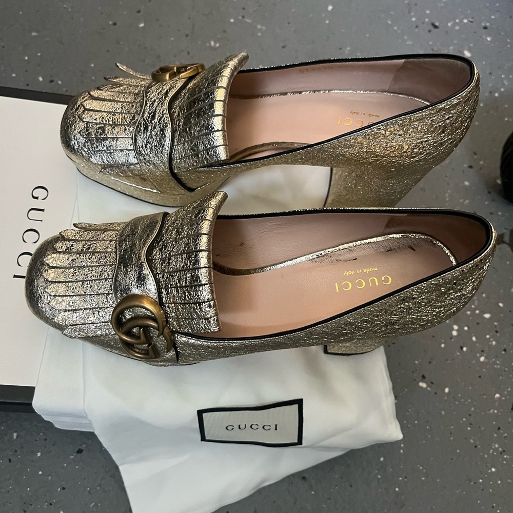 Authentic Gucci double GG shoes